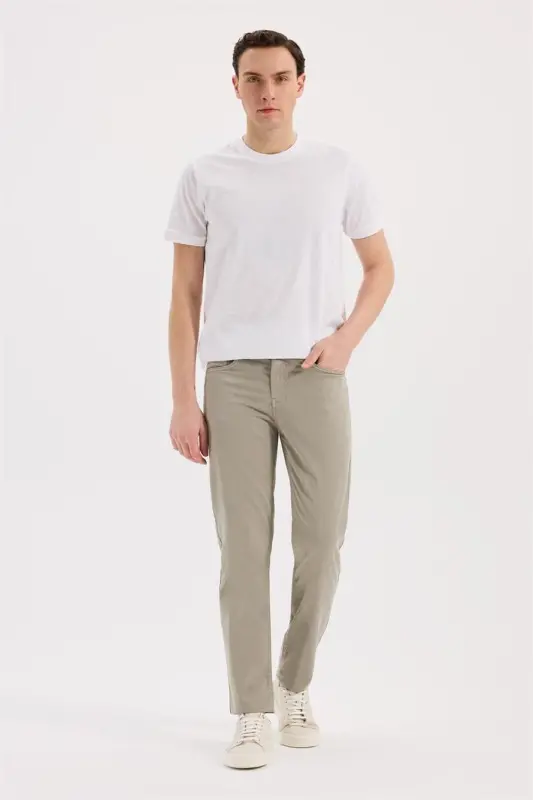Green Slim Fit 5-Pocket Sports Trousers - JAKAMEN