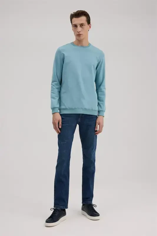 Green Slim Fit Crew Neck Basic Sweatshirt - JAKAMEN