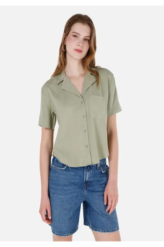 Green women's shirt - COLIN'S
