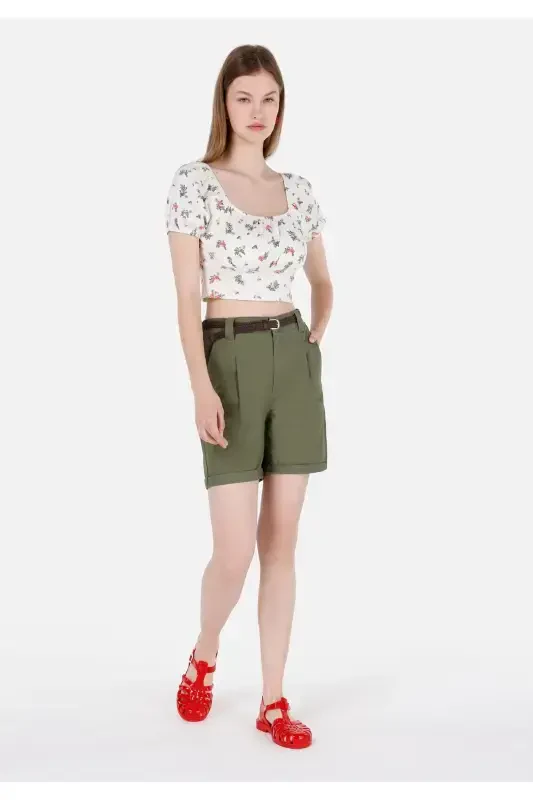 Green women's shorts - 3