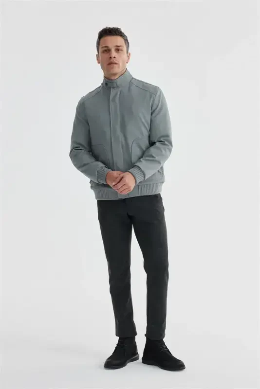 Grey Comfort Fit Stand Collar Casual Jacket - JAKAMEN