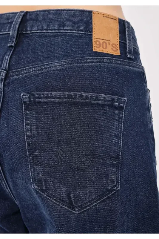 Grey, high waisted, straight leg women's jeans. - 5