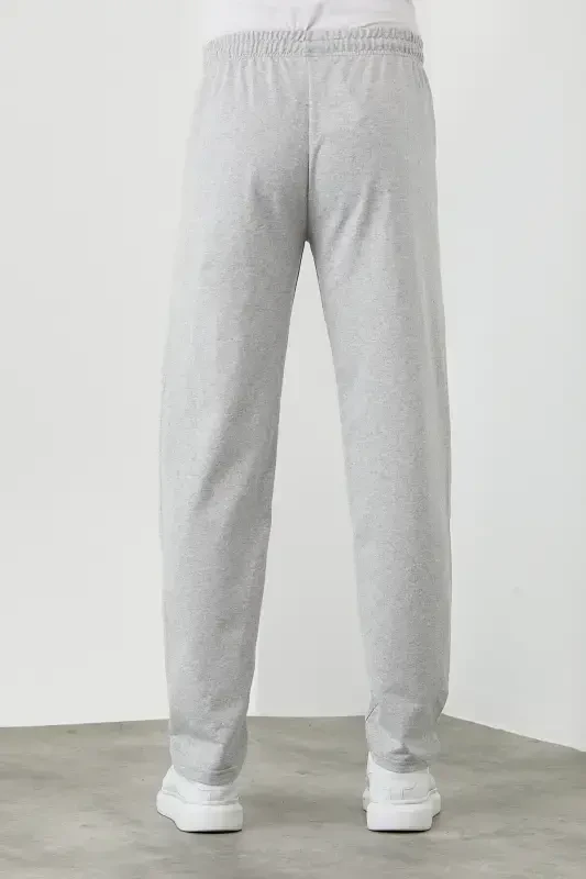 Grey Men Zipper Pocket Embroidered Detail Straight Leg Relaxed Fit Sweatpants-GRAY - 4