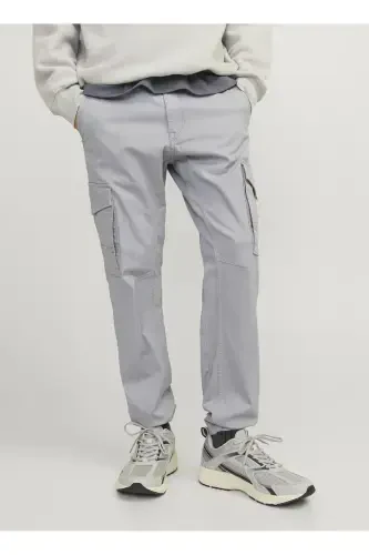 Grey men's slim fit cargo pants - 7