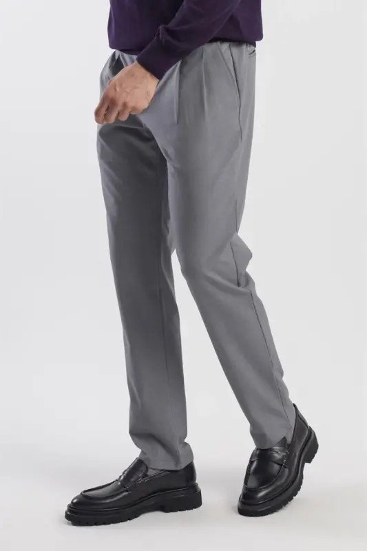 Gri Comfort Fit Çift Cep Kapaklı Pileli Yan Cep Pantolon - 3