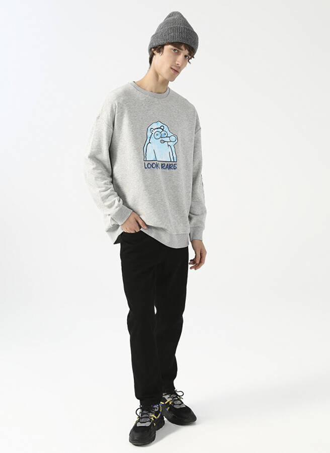 Gri Erkek Oversize Sweatshirt, Yaka Detaylı - 2