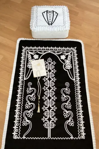 Groom figure 4 piece velvet prayer rug, dowry set for bride and groom. - 2