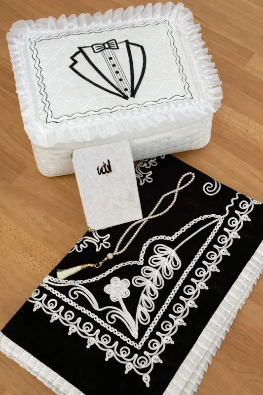 Groom figure 4 piece velvet prayer rug, dowry set for bride and groom. - 3