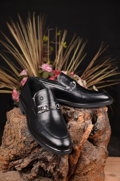 Groom & Suit Black Leather Shoes Offer Style And Comfort With Their Innovative Design - 1