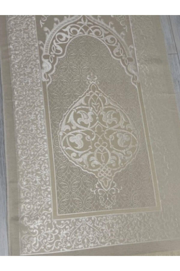 Groom's Prayer Rug Set - 4