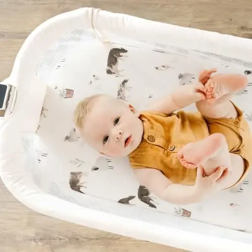 GRSSDER Chokuvchan Ultra Yumshoq Bassinet Matras Jildlari 2 Paket, Universal O'rnatilgan Baby Cradle Moses Savati Oval To'rtburchak Standart Pad Xavfsiz va Qulay, O'g'il bolalar uchun yoqimli Hayvonlar Bosma Bassinet Jild - 4