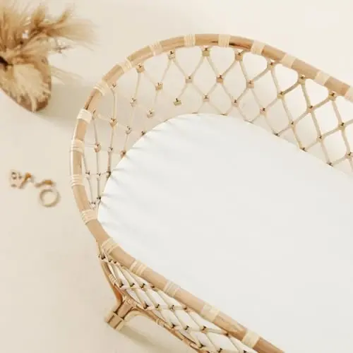 GRSSDER Cho‘ziluvchan Ultra Yumshoq O‘rnatilgan Bassinet choyshab 2 to‘plami, Bassinetlar uchun universal mos Baby Cradle Moses savati Oval to‘rtburchaklar matrasi Xavfsiz va qulay, Qizlar uchun Jersi Bassinet choyshablari, Oq/kulrang - 2