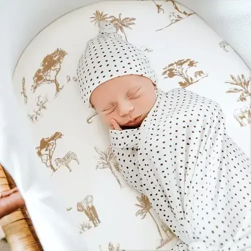 GRSSDER Ultra Soft Bassinet choyshablari 2 dona, Chiquvchi nafas oladigan trikotaj Bassinet matras choyshablari chaqaloq uchun, Universal Fitted Baby Cradle Moses savati Oval to'rtburchak matraslar xavfsiz va qulay, Hayvonlar bosma - 3
