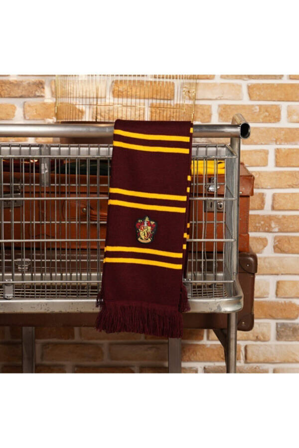 Gryffindor Scarf - 5