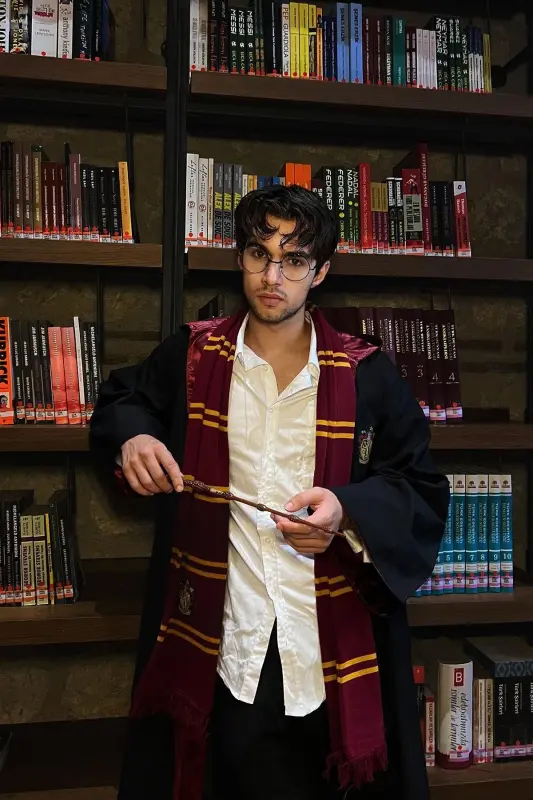 Gryffindor Scarf - 1