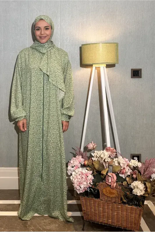 Gullar naqshli, kiyinishi oson va amaliy paxtadan bir qismli namoz libos - LAGOM