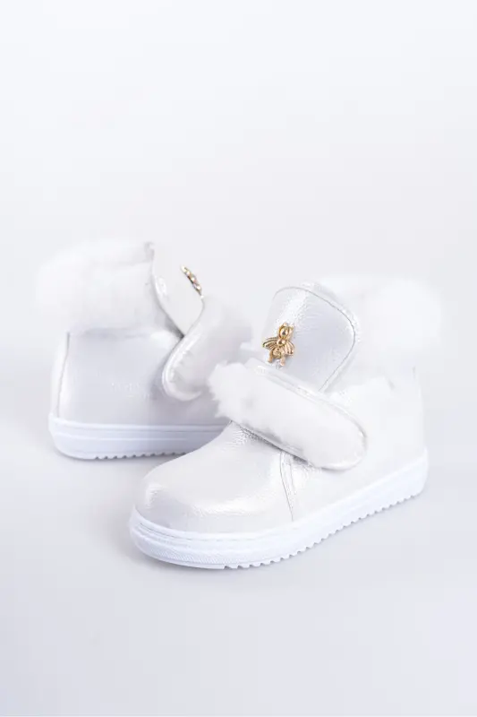 Gümüş Parlak Kürklü Arı Detaylı Cırtlı Kaymaz Taban Kız Çocuk Bot-Gri - 3