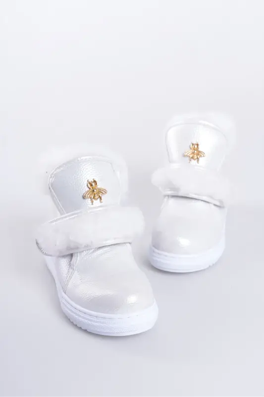 Gümüş Parlak Kürklü Arı Detaylı Cırtlı Kaymaz Taban Kız Çocuk Bot-Gri - 4