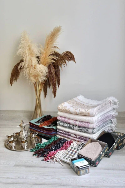 Hajj and Umrah Gift Set Model 1 - For 20 People - 5