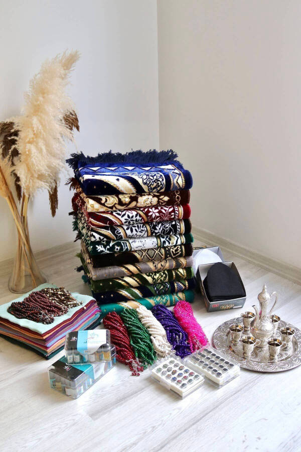 Hajj and Umrah Gift Set Model 4 - For 20 People - 4