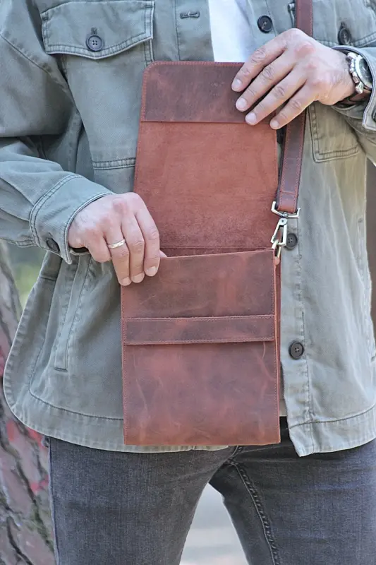 HAKİKİ DERİ DİK POSTACI ÇANTASI / OMUZ ÇANTASI / ERKEK KADIN ÇAPRAZ ÇANTA / UNISEX / HEDİYE KUTULU-TABA - 6