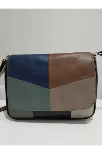 HAKİKİ DERİ KADIN ÇANTA (25CM X 20CM)-HER RENK KARIŞIK 30 