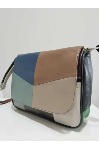 HAKİKİ DERİ KADIN ÇANTA (25CM X 20CM)-HER RENK KARIŞIK 30 - 3