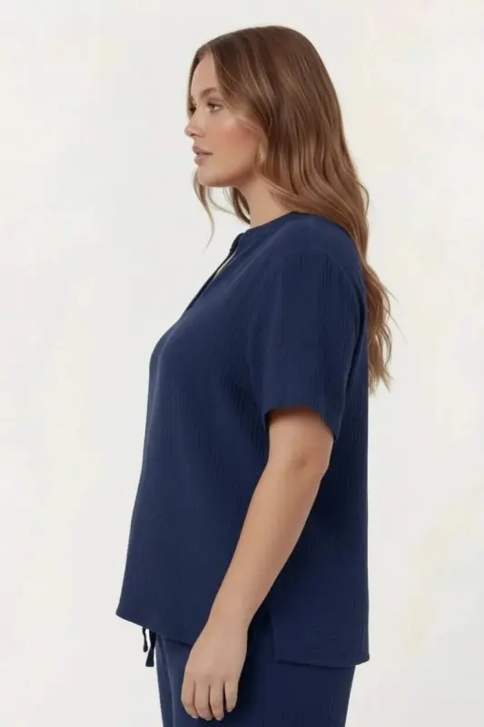 Hakim Yaka Büyük Beden Müslin Kumaş Bluz Lacivert - 2