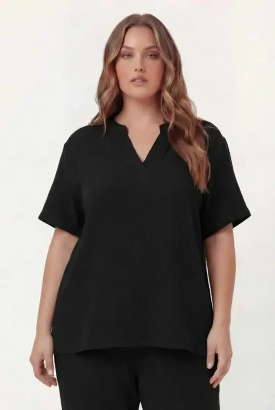 Hakim Yaka Büyük Beden Müslin Kumaş Bluz Siyah - BÜYÜKBEDENIZ