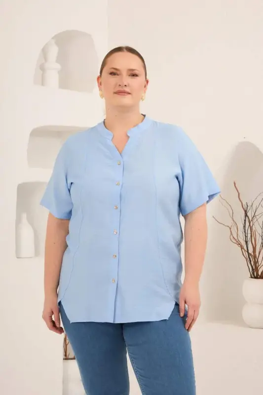 Hakim Yaka Ön Yırtmaçlı Kadın Büyük Beden Gömlek Bebe Mavi - 1