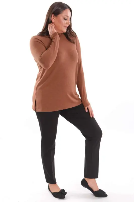 Half-Neck Brown Knitwear - 4