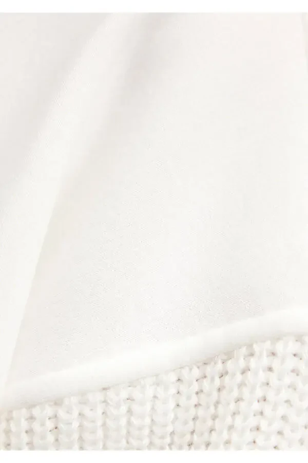 Half-Zip Sleeve Detail Sweatshirt 1s10071-70057 - 12