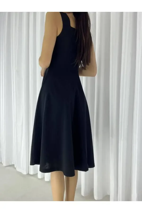 Halter Neck Midi Crepe Dress - 3