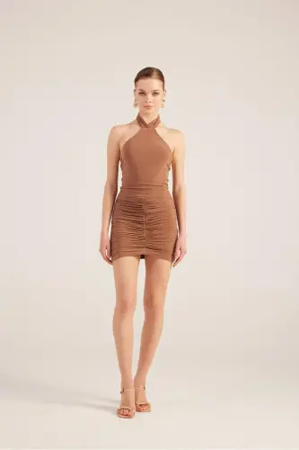 Halter Yaka Büzgülü Mini Perla Elbise Kahverengi - Kahve - 2