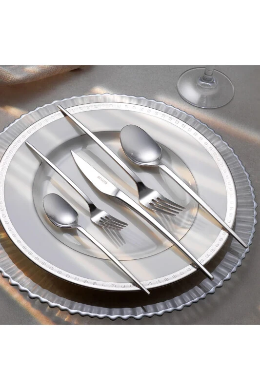 Hamburg 72 Piece Cutlery Set - Silver - 1