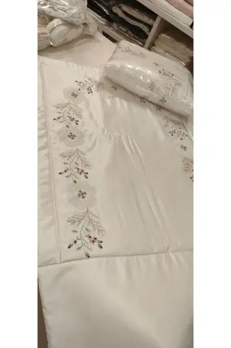 Hand Embroidered Needle Lace Rococo Silk Satin Prayer Mat - 5
