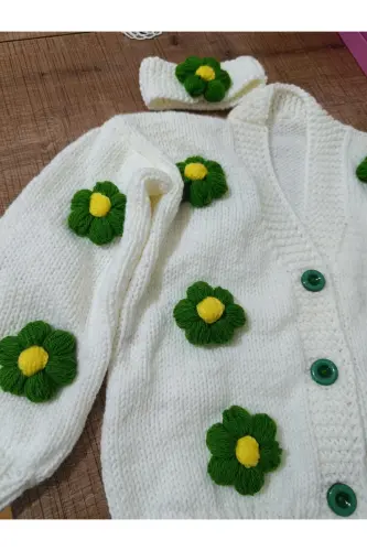 HAND-KNIT CHILDREN'S CARDIGAN - Cream - 3