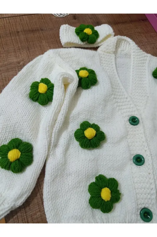 HAND-KNIT CHILDREN'S CARDIGAN - Cream - 3