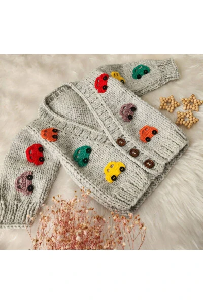 Hand knitted car patterned baby sweater - EL ÖRGÜSÜ