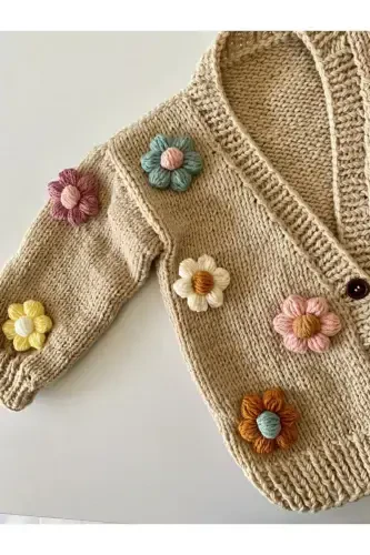 Hand Knitted Daisy Baby Cardigan-Nude - HOBIHANEM TUHAFIYE (1)