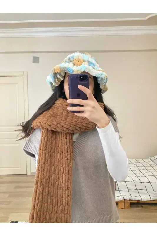 Hand Knitted Puffy Scarf Shawl-brown - 3