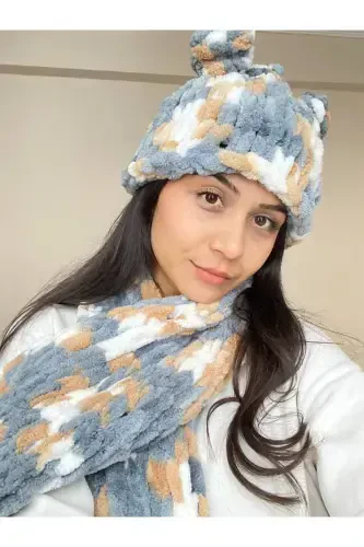 Hand Knitted Puffy Scarf Shawl-gray cinnamon white - 4