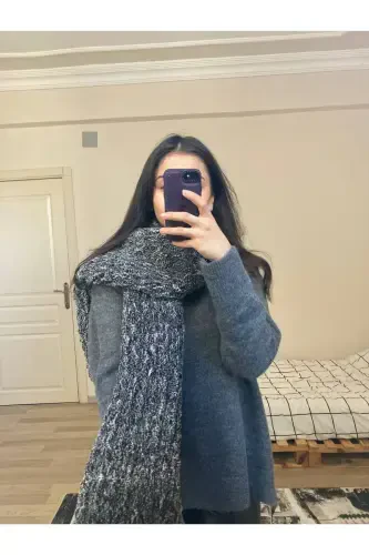 Hand Knitted Puffy Scarf Shawl-mottled - 3