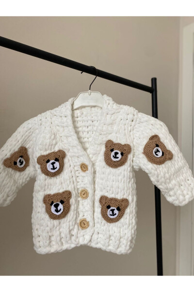 Handmade baby cardigan with a bear - 2