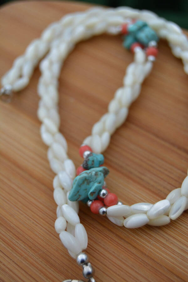 Handmade, unique design, mother-of-pearl and turquoise stone necklace. - 3