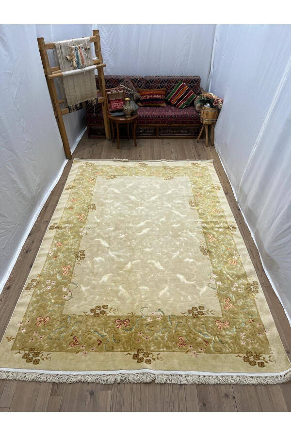 HANDWOVEN LOCAL USHAK CARPET - 203x305 - 1