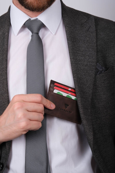 Haqiqi Teri Erkaklar Uchun Kartadon Hamyon Rfid Himoyalangan Qo'lda Yasalgan Va Yupqa Dizayn Jigarrang - TANGCARF (1)