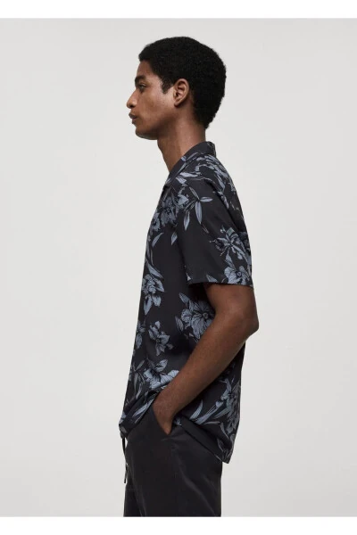 Hawaiian Print Button-Up Shirt - 6