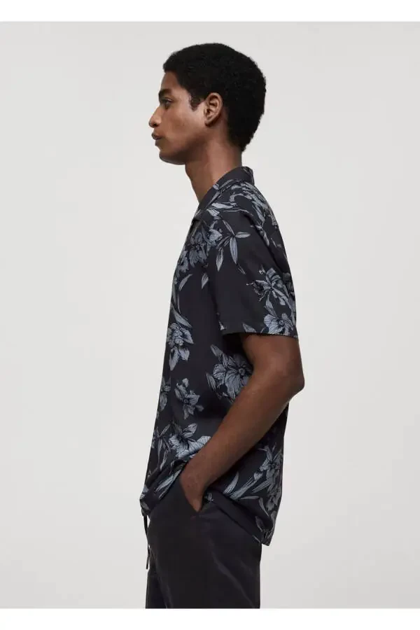 Hawaiian Print Button-Up Shirt - 6