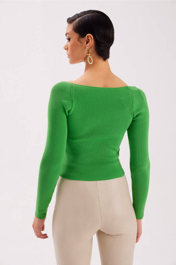 Heart Neckline Knit Blouse - Green - 6